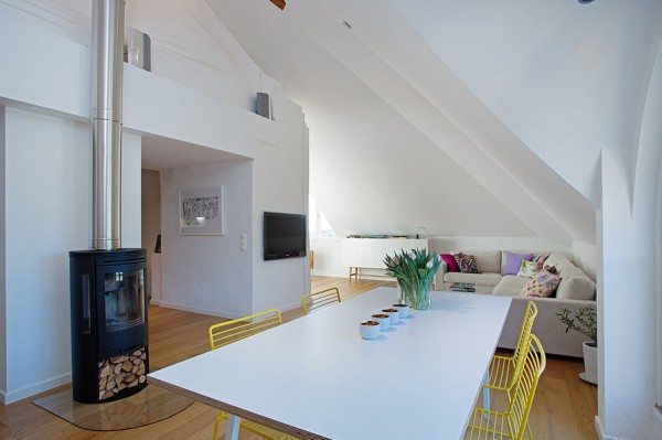 swedish-modern-house-dining-room-3-600x399